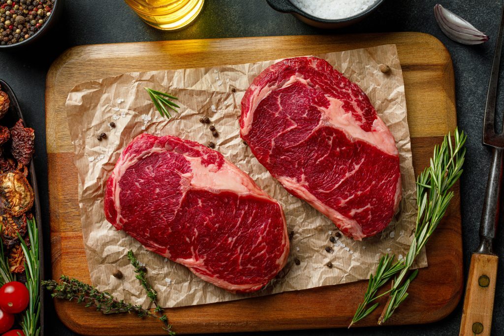 Want to Feel Better and Eat Smarter? Here’s How Healthier Meat Choices Can Boost Your Well-Being Kelly Bejelly Meat gets a lot of attention—sometimes praise, sometimes blame. But for those who choose to include it in their diet, not all meat is created equal. While overly processed cuts and mystery-filled sausage links have earned their bad reputation, a smarter approach to meat can actually support better energy, digestion, and long-term health. The key? Understanding what you’re eating, how it’s raised, and what your body’s really getting out of the deal. This list breaks down the most powerful ways healthier meat options can improve your health—and how you can make better choices starting now.