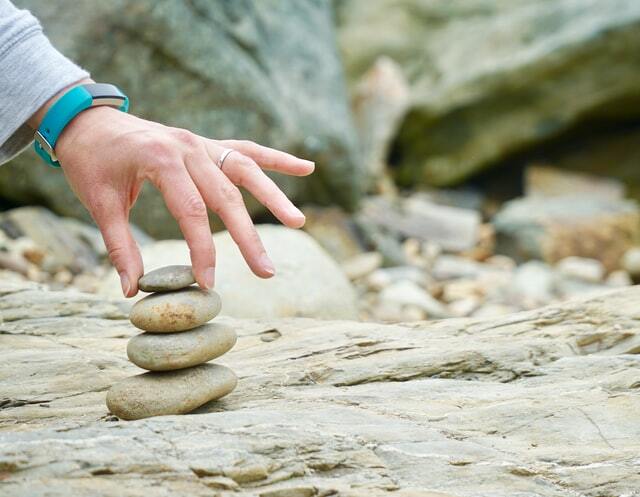 Key Ways to Balance Your Mind, Body, and Soul Kelly Bejelly The balance between our mind, body and soul is a very important and precious thing. Because of this, we need to always strive to keep this balance healthy. If we succeed in this, we can expect to be calm, happy and at peace when dealing with anything life can throw at us. Of course, sometimes this balance can be a little bit tricky to maintain and because of this, Here are a couple of tips on how to improve it.
