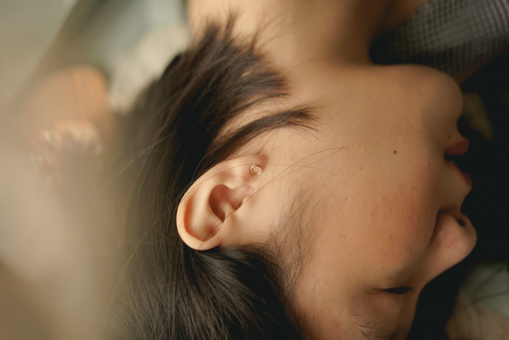 5 Tips to Taking Care of Your Ears Kelly Bejelly If you are like most people, you probably don’t bother to take good care of your ears except cleaning them with cotton swabs. In fact, if you want to have healthy ears, taking care of them must become part of your lifestyle. On the other hand, the consequences of ignoring your ears are devastating. For a start, you will have difficulty in engaging in a conversation with other people due to dwindling hearing ability. In addition to that, you can’t guarantee your safety while behind the wheel because you will not hear other motorists when they honk their horns at you. Moreover, you might eventually lose your agility, meaning you will no longer be able to walk steadily. What makes it worse is that once your hearing ability is damaged, it can never be restored. Here is a list of tips that can help you keep your ears healthy and enjoy life without hearing limitations.
