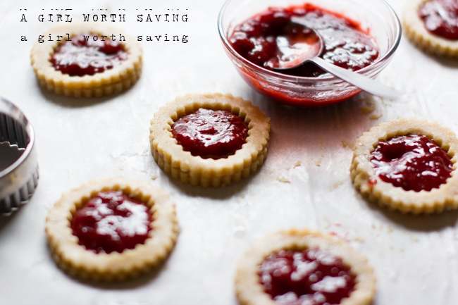 Paleo strawberry jam cookies