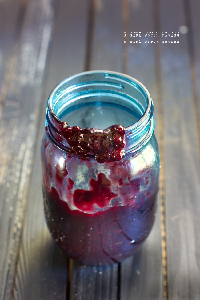 how to make low sugar freezer jam with gelatin