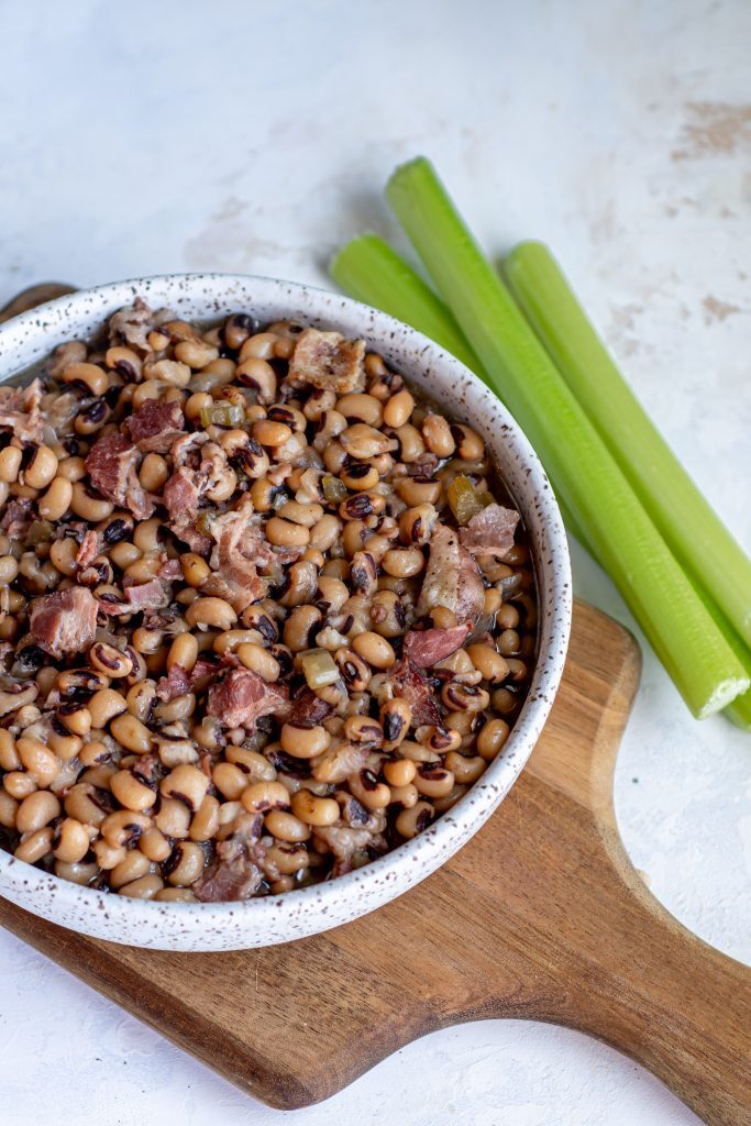 The Best Instant Pot Black Eyed Peas (Flavorful & Easy) Kelly Bejelly Black-eyed peas are one of the most delicious Southern meals. Check my instant pot black eyed peas recipe, and you’ll love the warm flavorful taste of this ultimate comfort food.
