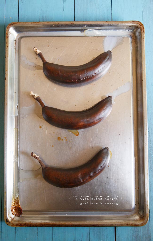 How to Ripen Bananas Fast! Kelly Bejelly ripenbanansfast-2