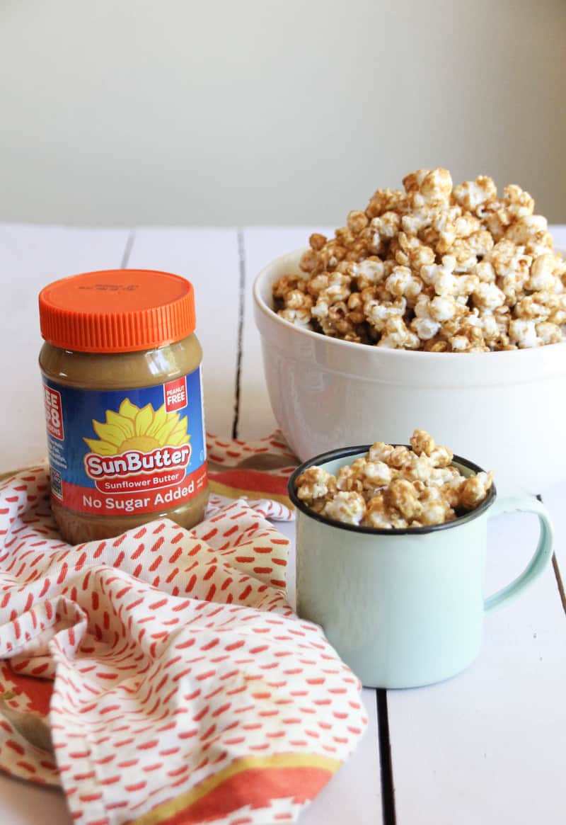 Recipe Index Kelly Bejelly If you are looking for easy recipes, you’ve come to the right place. Welcome to A Girl Worth Saving, where every recipe is delicious and simple (seriously most are 10 ingredients or less). I focus on healthy comfort foods that even picky eaters will love!