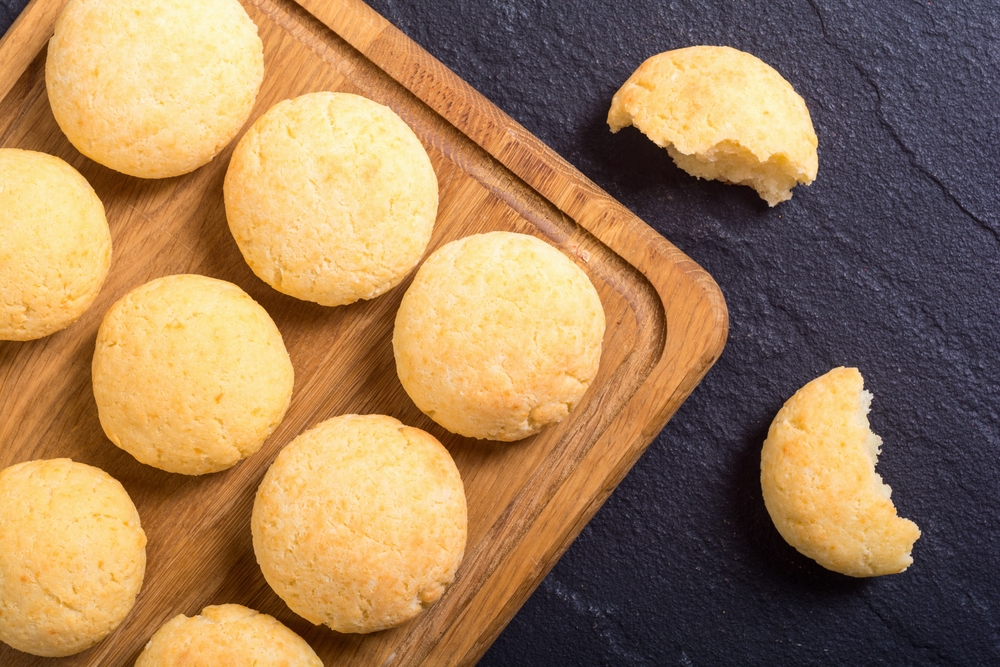 Paleo Garlic Bread Kelly Bejelly paleo garlic bread tapioca flour